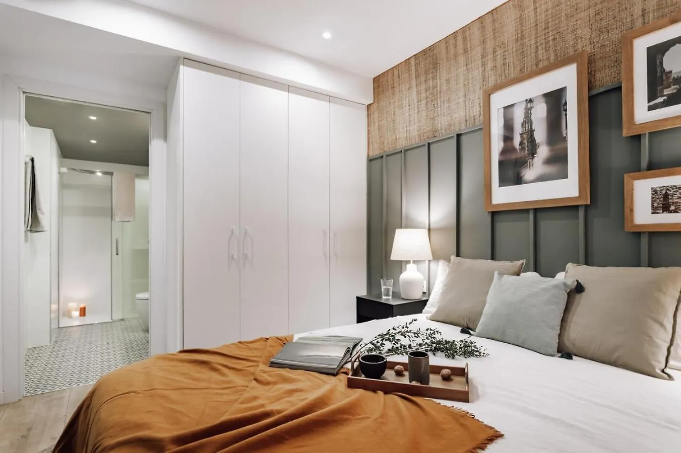 Loja - 2 Bedrooms In Sant Antoni Barcellona 0*,  Spagna
